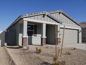 18156 W Daley Ln in Surprise, AZ - Building Photo - Building Photo