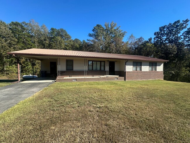 property at 183 Oak Cir