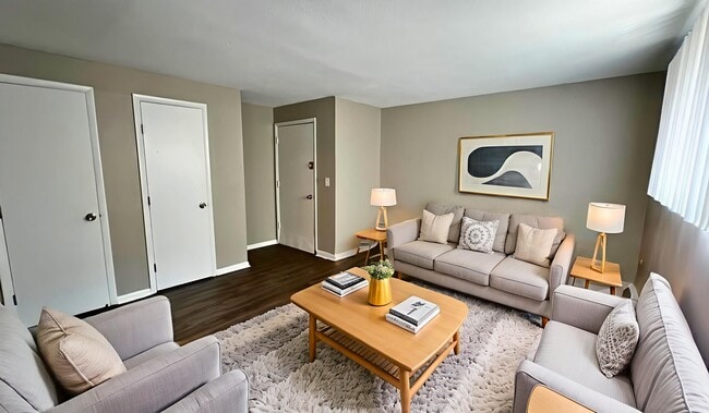 MOORMAN PLACE APARTMENTS