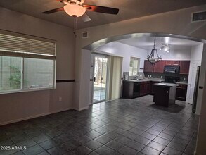 3020 W Cavalry Dr in Phoenix, AZ - Building Photo - Building Photo