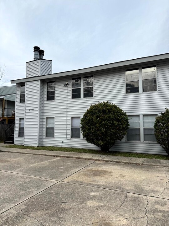 8721 Coy Ave, Unit A in Baton Rouge, LA - Foto de edificio