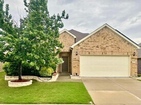 429 Bow Dr in Little Elm, TX - Building Photo