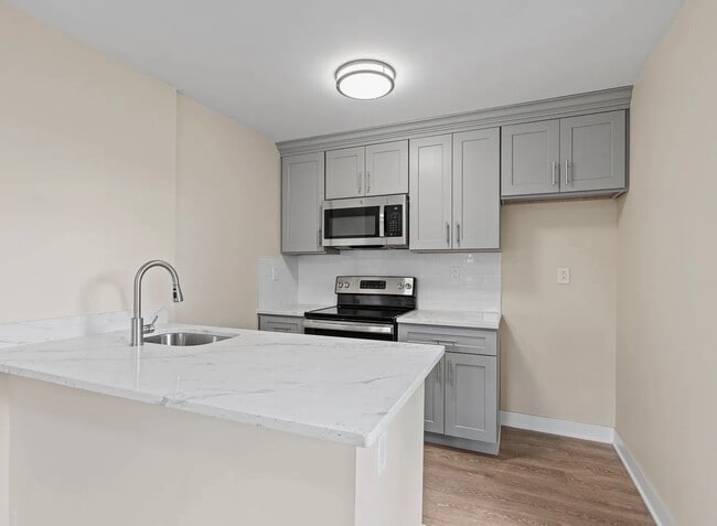 property at 900 Palmer Rd