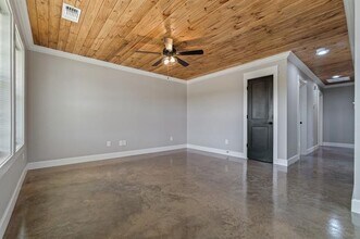 124 Private Rd 7801 in Wills Point, TX - Building Photo - Building Photo