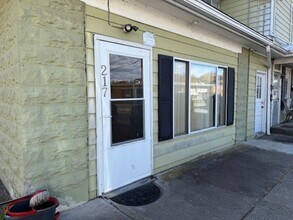 217 Walnut St in Newport, PA - Building Photo - Building Photo