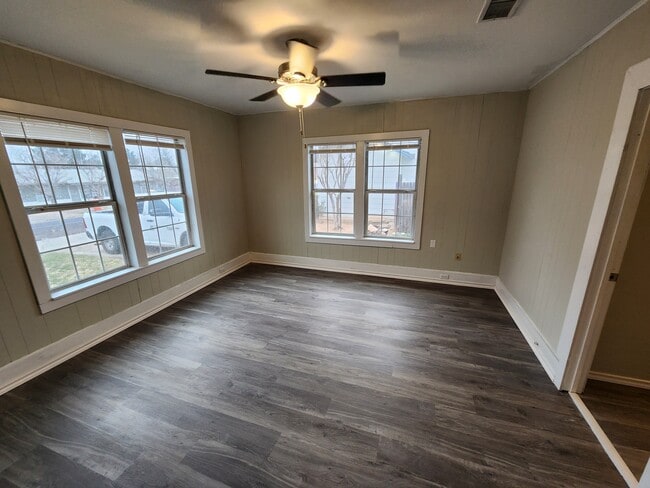1404 Nolan St in Big Spring, TX - Building Photo - Building Photo