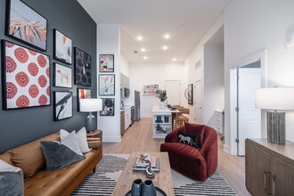 The Assembly at Park Circle in North Charleston, SC - Foto de edificio - Interior Photo