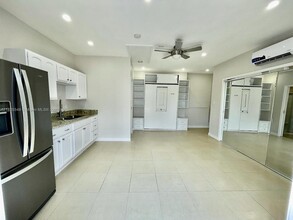 14234 SW 163rd Terrace in Miami, FL - Building Photo - Building Photo