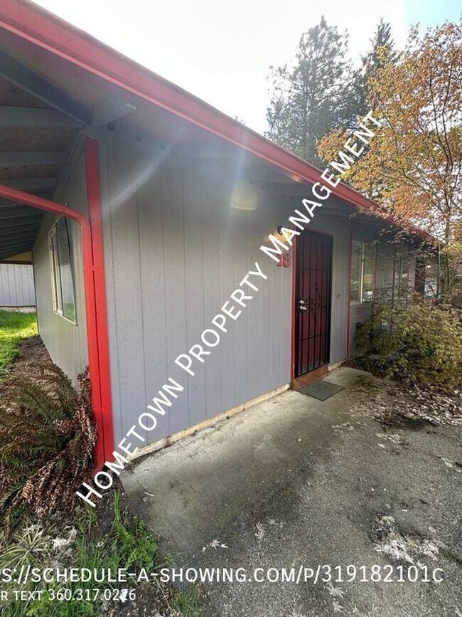 7743 Pacific Ave SE, Unit Unit 18 in Olympia, WA - Foto de edificio - Building Photo