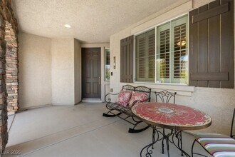 858 La Sconsa Dr in Las Vegas, NV - Building Photo - Building Photo