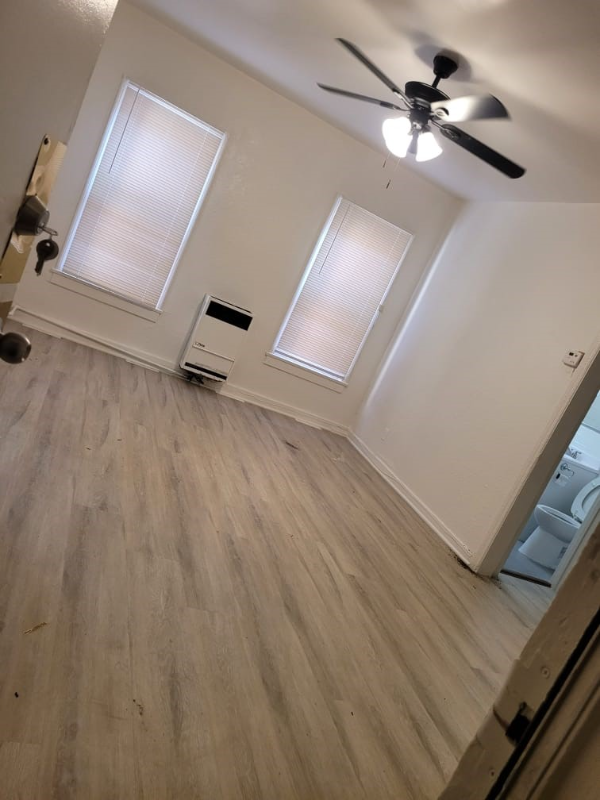 1117 S Norton Ave in Los Angeles, CA - Building Photo - Building Photo