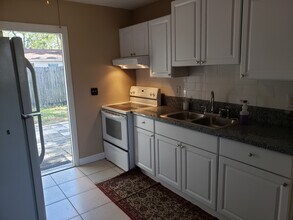 1309 Union St in Clearwater, FL - Building Photo - Building Photo