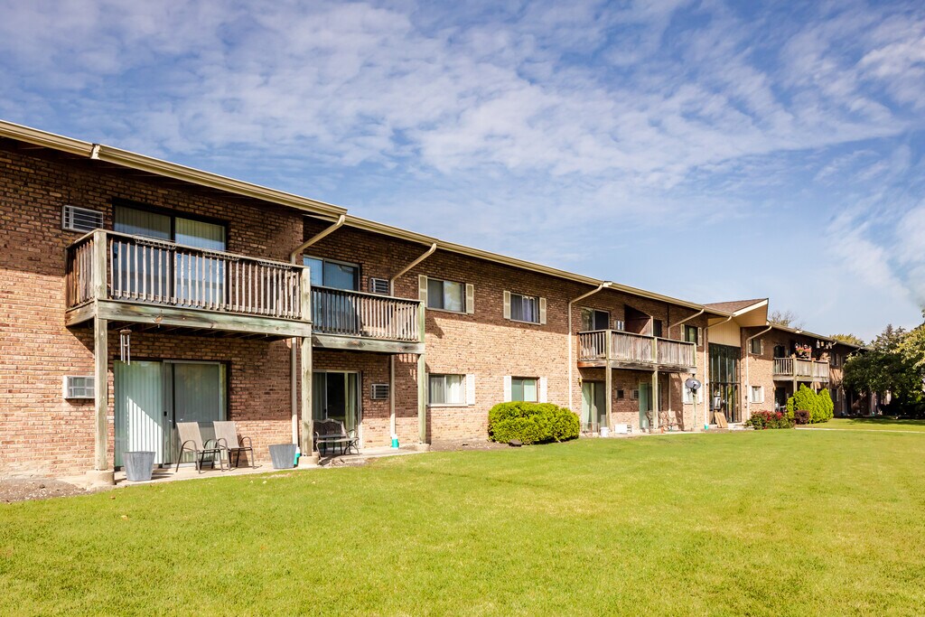 Brookdale at Darien Apartments Darien, IL Apartments For Rent
