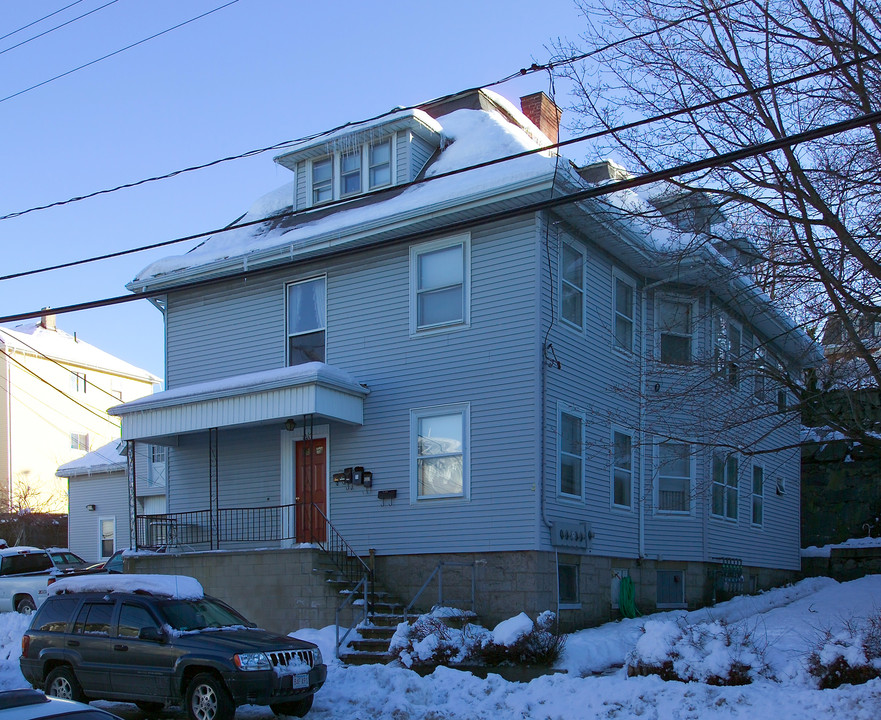 333 Durfee St in Fall River, MA - Foto de edificio