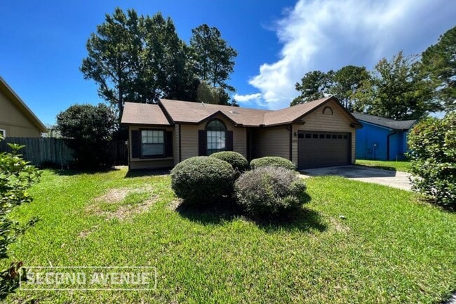 property at 11771 Mallard Ln