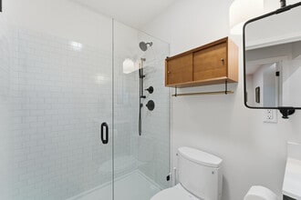 5003 NE Mason St in Portland, OR - Building Photo - Building Photo