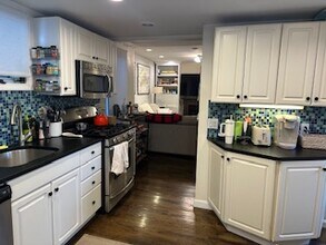 245 W 5th St in Boston, MA - Building Photo - Building Photo