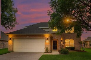 305 Ferndale Dr in McKinney, TX - Building Photo