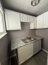 10202 Hilgert Dr in Cleveland, OH - Building Photo - Building Photo