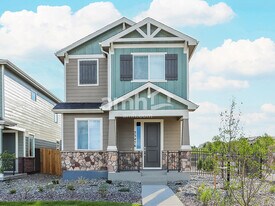 23666 E 2nd Pl in Aurora, CO - Building Photo