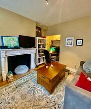 17 Highgate St, Unit 1 in Boston, MA - Building Photo - Building Photo