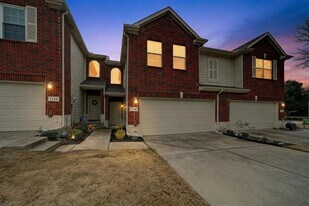 7228 Mediterranean Dr in Plano, TX - Building Photo