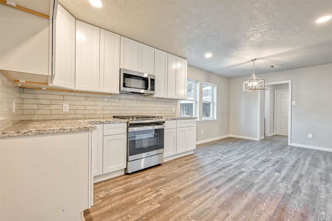 3615 Highfalls Dr in Houston, TX - Building Photo