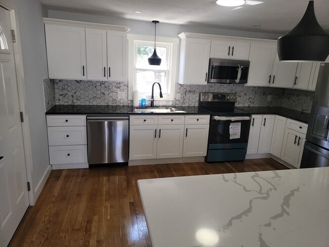 property at 25 Tobyhanna St