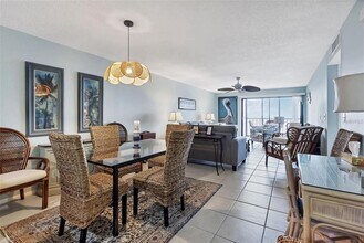 14459 River Beach Dr in Port Charlotte, FL - Foto de edificio - Building Photo