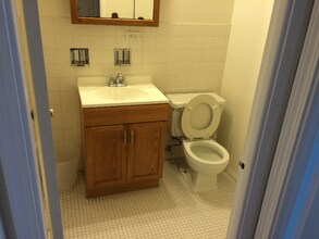 6325 N Sheridan Rd in Chicago, IL - Building Photo - Building Photo