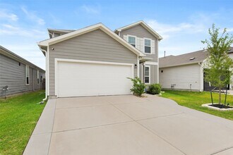 5730 Finely Run St in Spring, TX - Foto de edificio - Building Photo