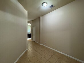 19038 W Windhaven Terrace Trail in Cypress, TX - Foto de edificio - Building Photo