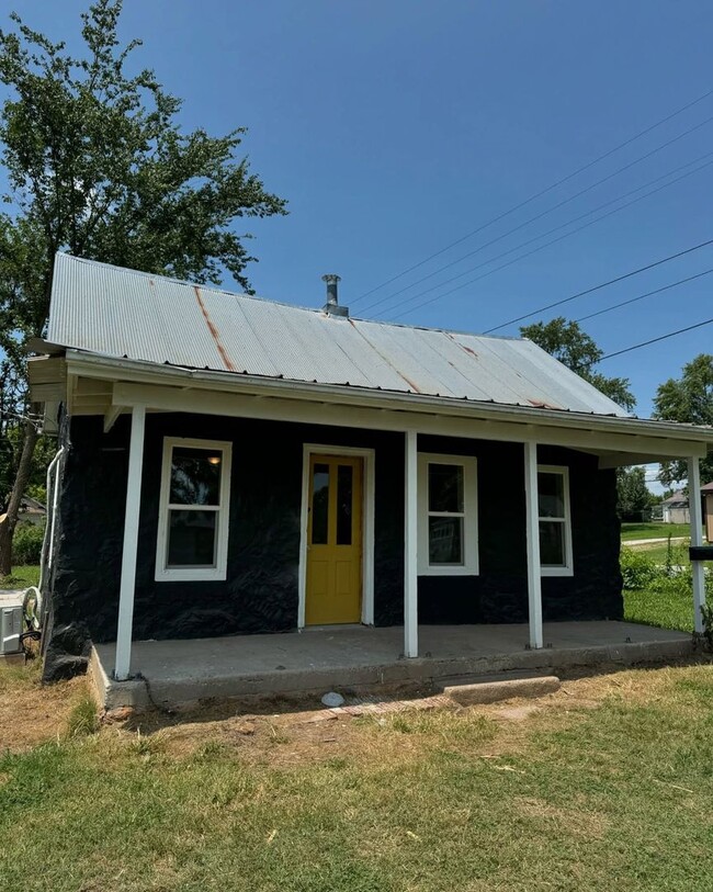 property at 1016 Harold St