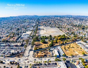 Paradise Trailer Park and Apartments in Rosemead, CA - Building Photo - Building Photo