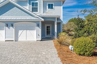35 Golden Bell Ct in Inlet Beach, FL - Building Photo - Building Photo