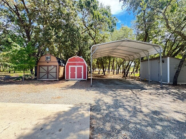 12894 Los Verjeles Rd in Marysville, CA - Building Photo - Building Photo