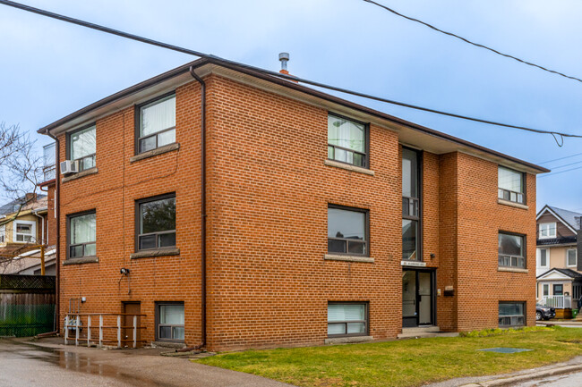 25 Glenhurst Av in Toronto, ON - Building Photo - Building Photo