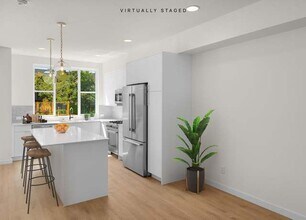 8326-8313 13th Ave NW in Seattle, WA - Building Photo - Building Photo