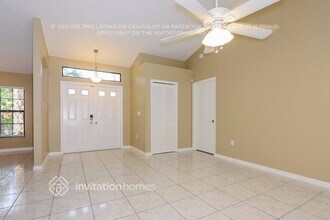 1604 Cumberland Ct E, Unit 0250 in Palm Harbor, FL - Building Photo - Building Photo