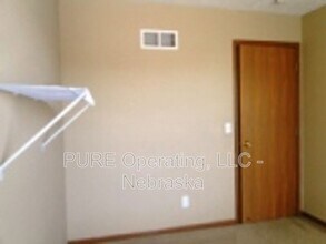 7009 S 177th St in Omaha, NE - Building Photo - Building Photo