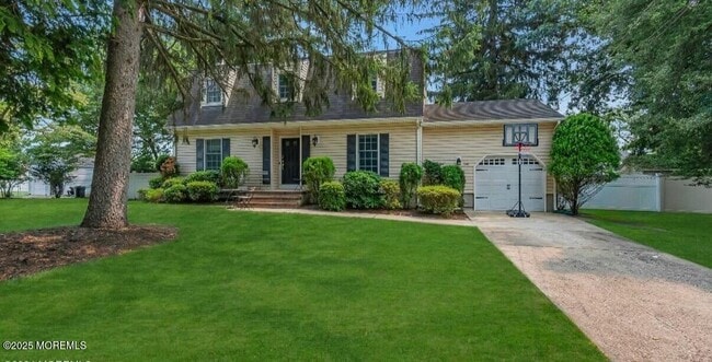 property at 530 Wall St