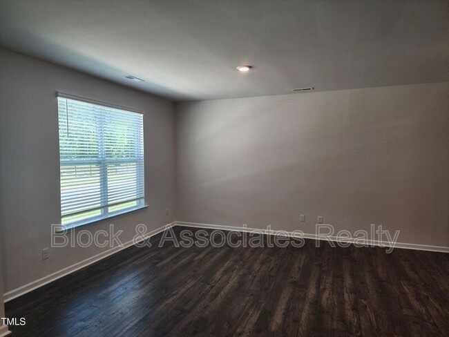 866 Old Tarboro Rd in Wendell, NC - Building Photo - Building Photo