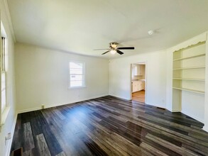 383 Wesley St in Spartanburg, SC - Foto de edificio - Building Photo