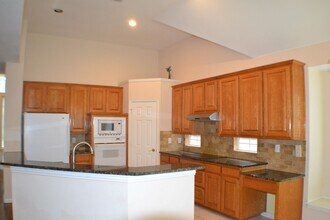 4445 Lone Tree Dr in Plano, TX - Building Photo - Building Photo