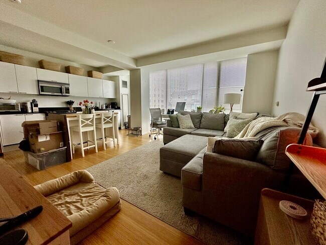 property at 2 Earhart St