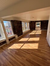 119 W Main St in Charlottesville, VA - Foto de edificio - Building Photo