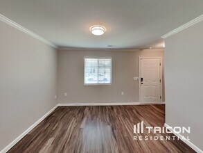 3650 Foxton Dr in Winston-Salem, NC - Building Photo - Building Photo