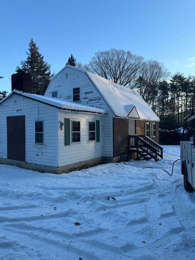 property at 20 Hillside Rd