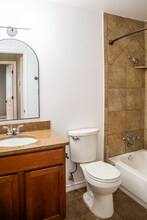 6700 Cooper Ln in Austin, TX - Building Photo - Building Photo