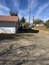 1104 N 5th St in Alpine, TX - Building Photo - Building Photo